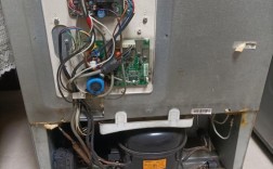 家电维修师傅能修PS4吗？