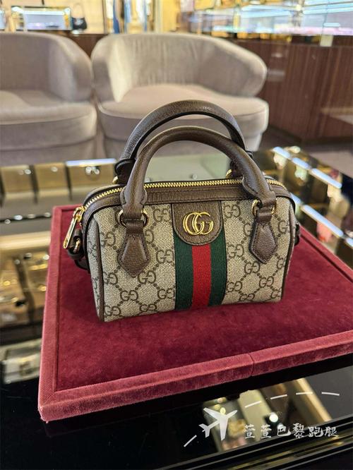 MV10是哪个品牌的包？-图2