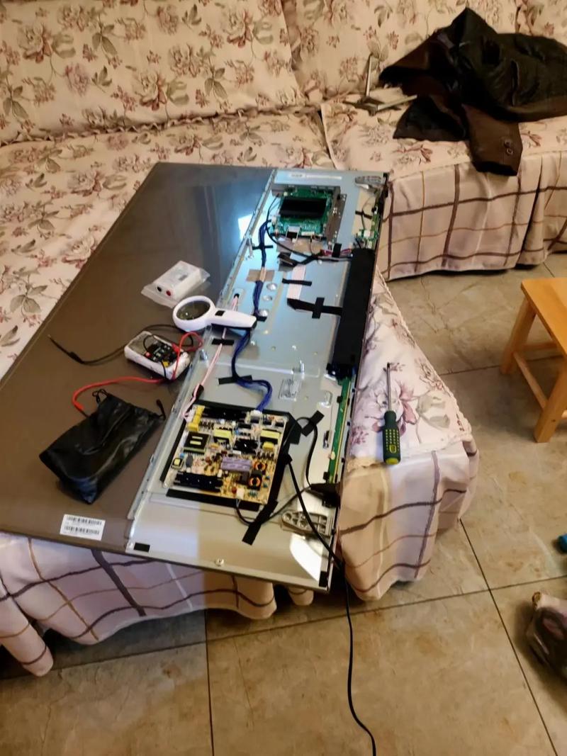 l32f3300b屏幕维修-图1 l32f3300b屏幕维修-图1