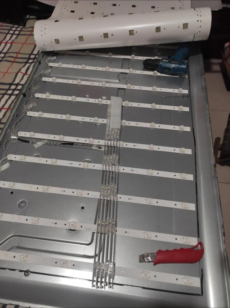 创维42E610G背光故障怎么修？-图1