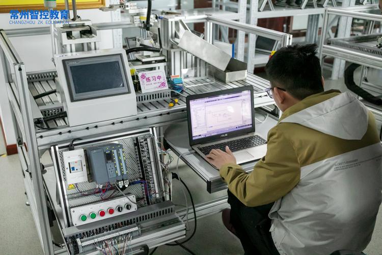 西门子工业技术培训中心有何独特优势？-图1