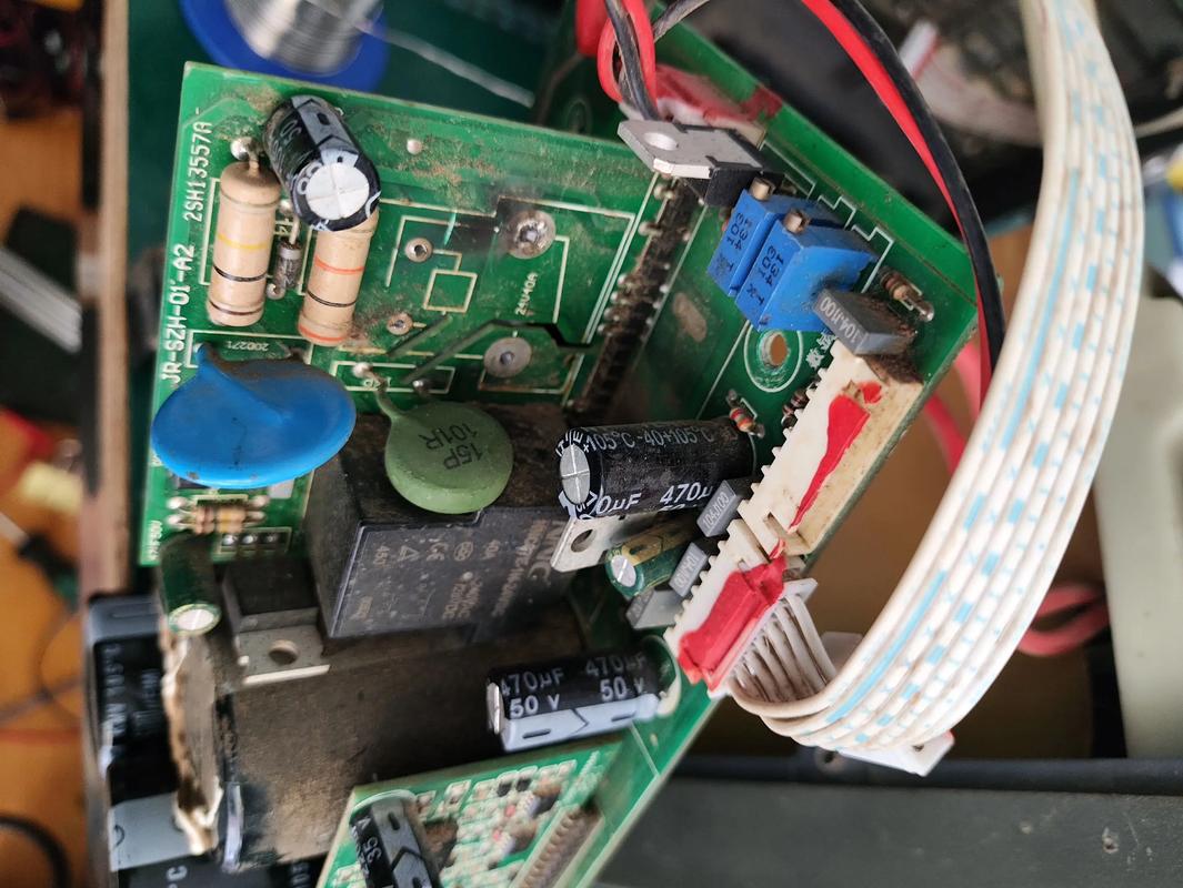 zx7-200迷你焊机维修故障怎么排查?-图2 zx7-200迷你焊机维修故障怎么排查?-图2