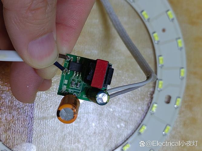 防水LED驱动电源维修实例,常见故障如何排查?-图2 防水LED驱动电源维修实例,常见故障如何排查?-图2