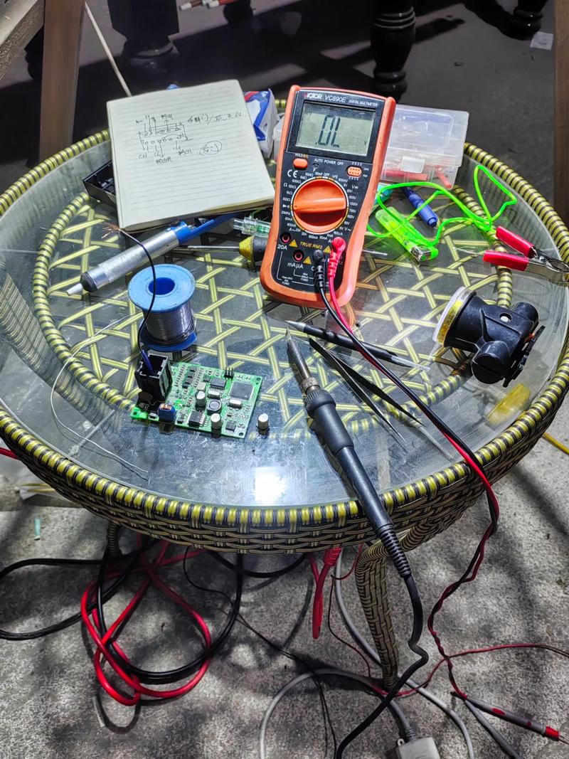 Led汽车大灯驱动电路维修难点何在?-图3 Led汽车大灯驱动电路维修难点何在?-图3