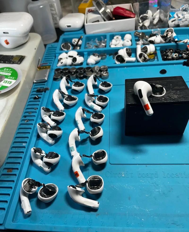 AirPods摔了怎么修？维修费用高吗？-图1