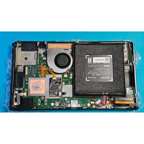 开孔OLED面板技术如何实现屏占比与屏下摄像兼顾？-图2