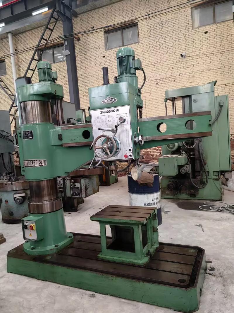 3050摇臂钻故障与维修-图2