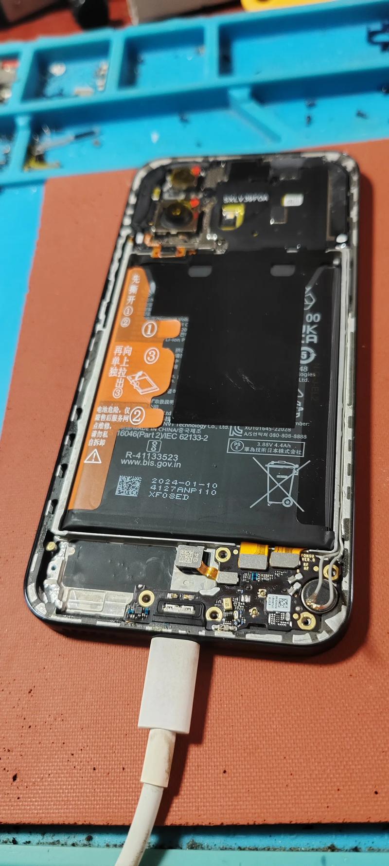 触摸屏维修去哪里靠谱又划算？-图2