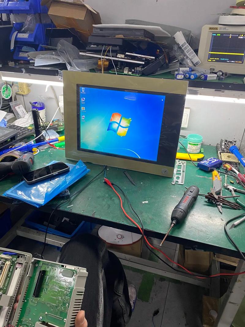 触摸屏维修去哪里靠谱又划算?-图1 触摸屏维修去哪里靠谱又划算?-图1