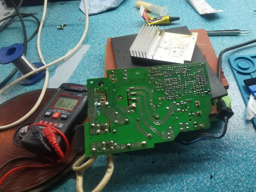 九阳电磁炉eo故障维修-图1