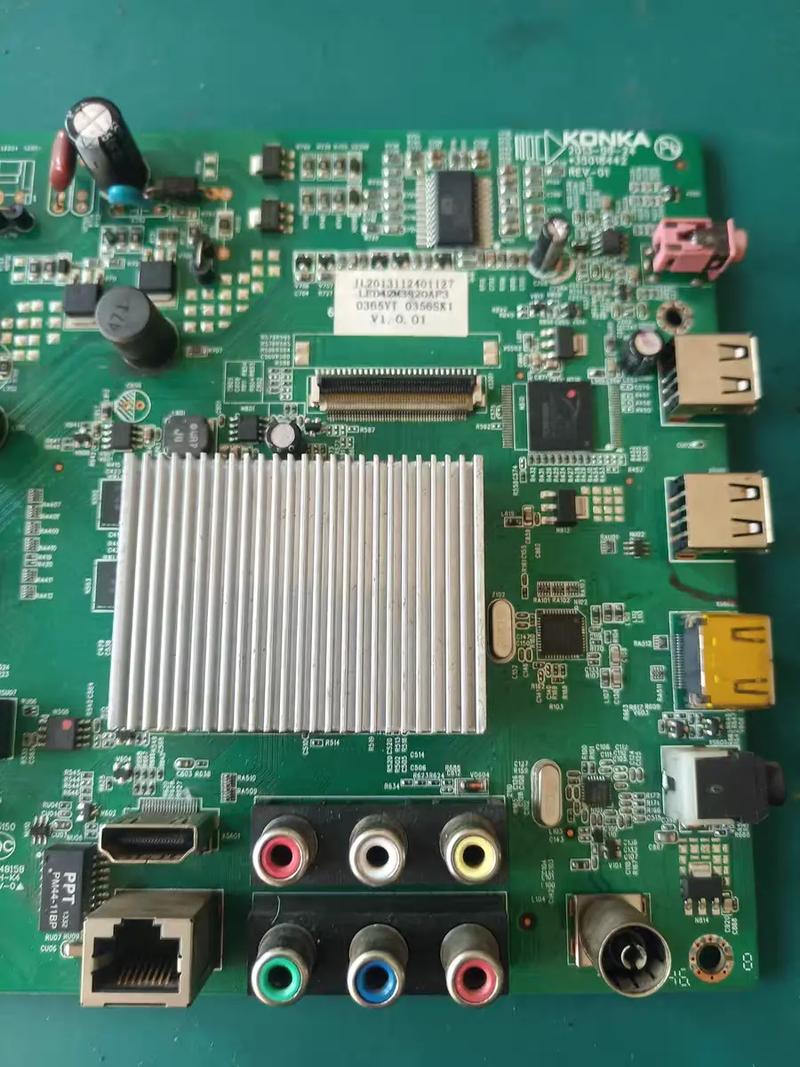 彩色电视机伴音主板维修-图3