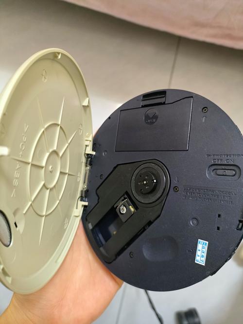 cd便携式播放机维修店-图3