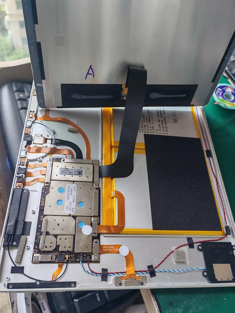 京东方32寸灰屏维修价多少？-图3