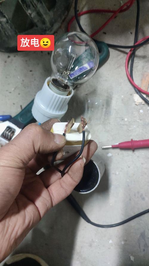 维修灯泡原理是什么？-图3