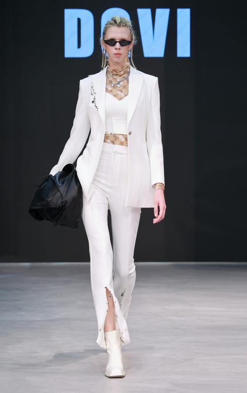 深圳YR女装,意大利品牌有何独特魅力?-图2 深圳YR女装,意大利品牌有何独特魅力?-图2