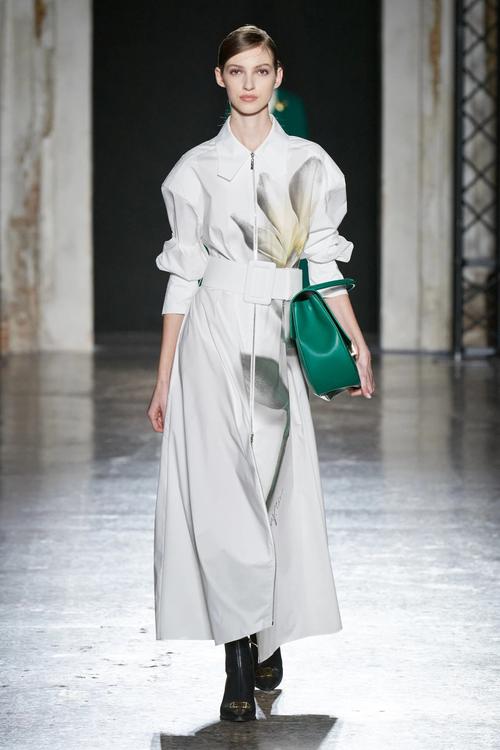 深圳YR女装,意大利品牌有何独特魅力?-图1 深圳YR女装,意大利品牌有何独特魅力?-图1