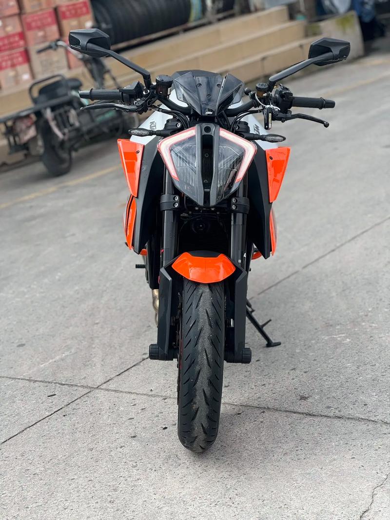 P Duke是哪个国家的品牌？-图3