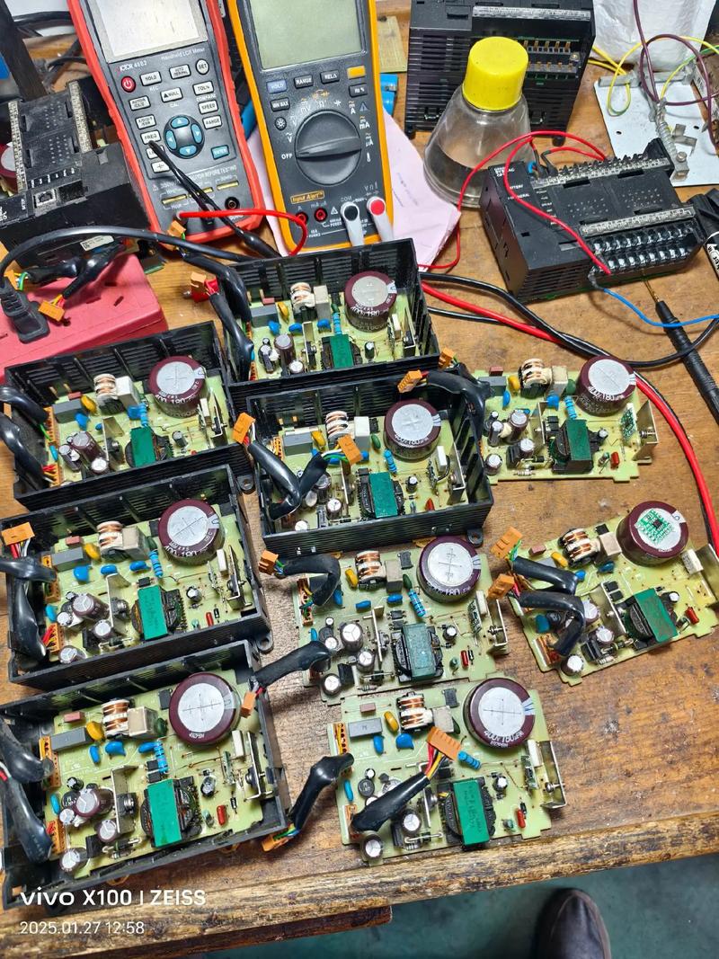 欧姆龙PLC电源板维修常见故障有哪些？-图1