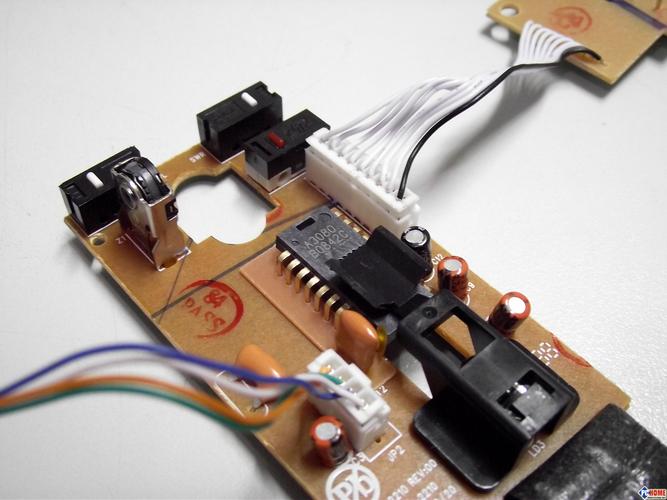 东芝600维修c447-图2