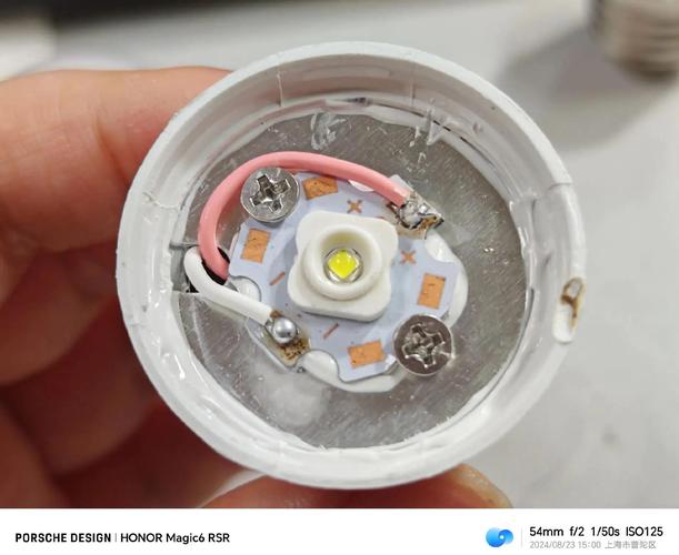 灯泡电流寿命管理技术如何提升耐用性？-图2