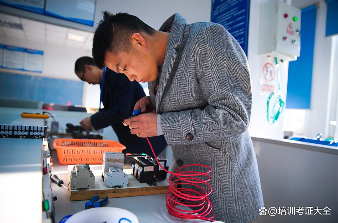 线下电子电路维修培训班-图1