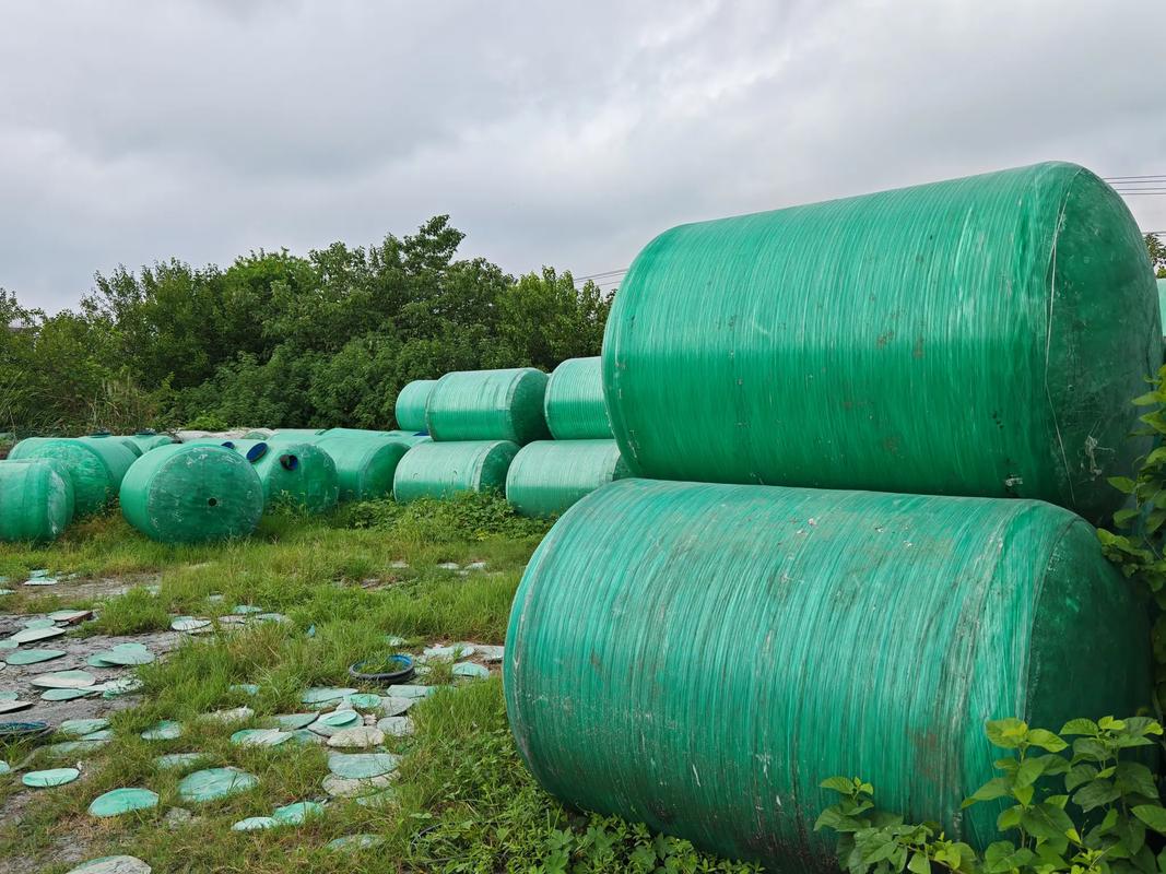 玻璃钢化粪池哪个品牌好-图3 玻璃钢化粪池哪个品牌好-图3