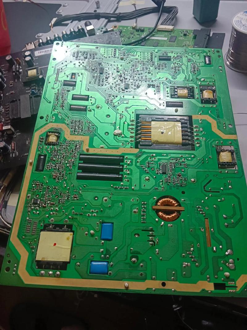 夏普液晶电视维修费用多少？-图2