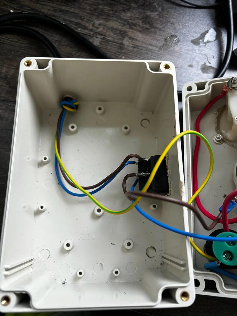 自制小家电短路保护怎么修？-图2