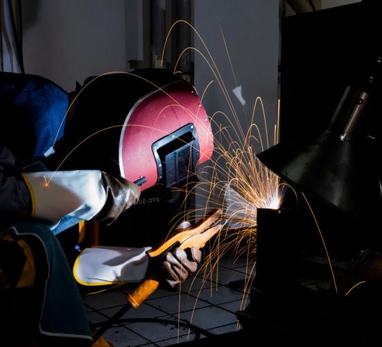 电器焊接技术教学视频-图2 电器焊接技术教学视频-图2