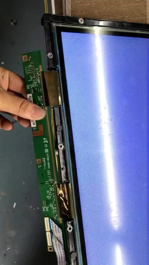 液晶显示器字符模糊怎么修？-图3