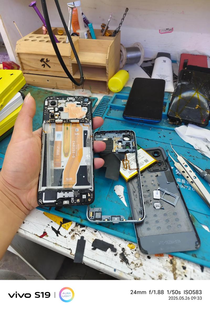 三星d508手机维修问题怎么解决？-图1