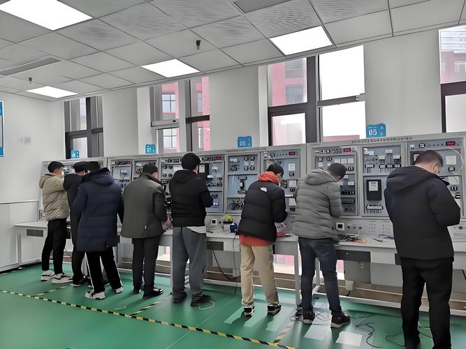 上海工业控制板维修培训哪里学？-图1
