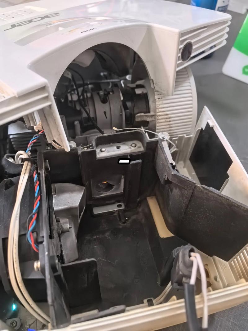 太原索尼投影仪售后维修哪家靠谱?-图1 太原索尼投影仪售后维修哪家靠谱?-图1