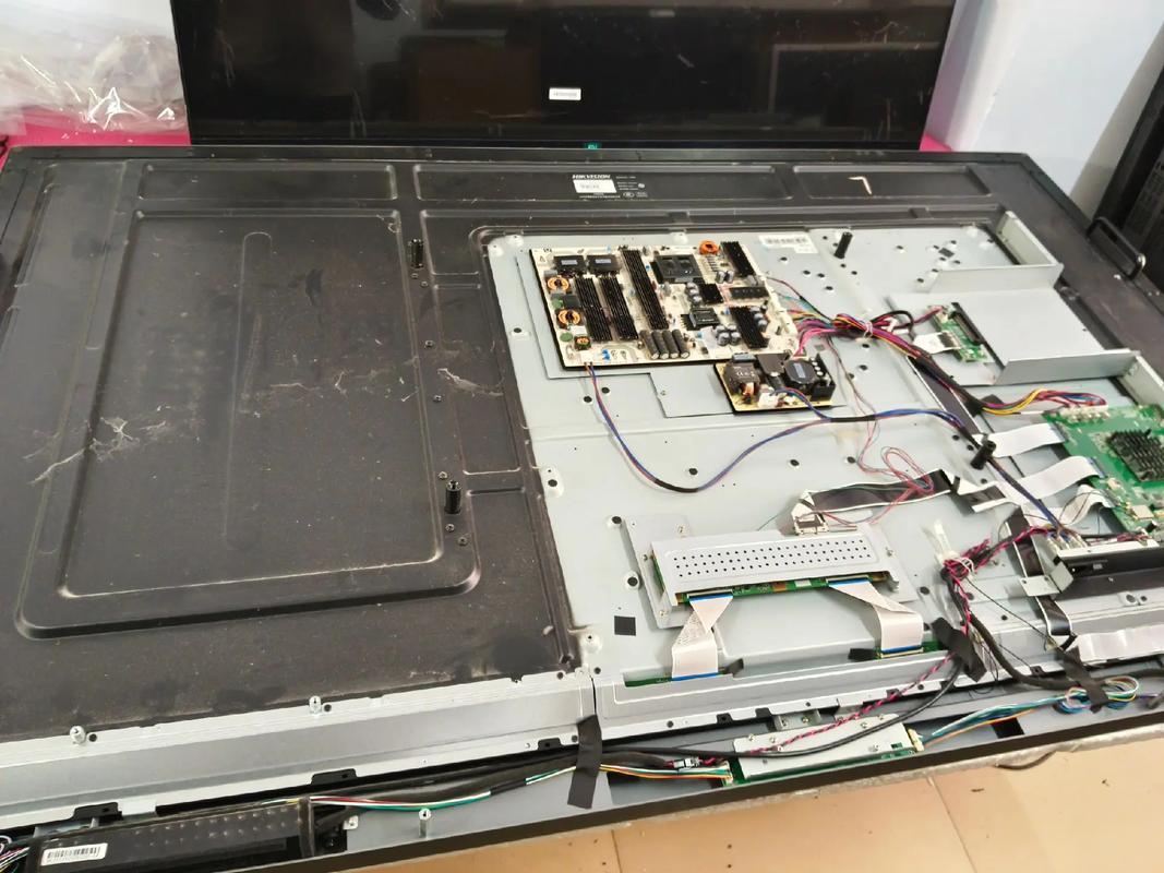 AOC42液晶电视维修常见问题有哪些？-图2