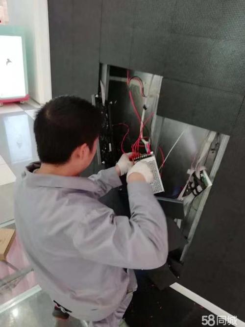 LED大屏坏了怎么修？-图3