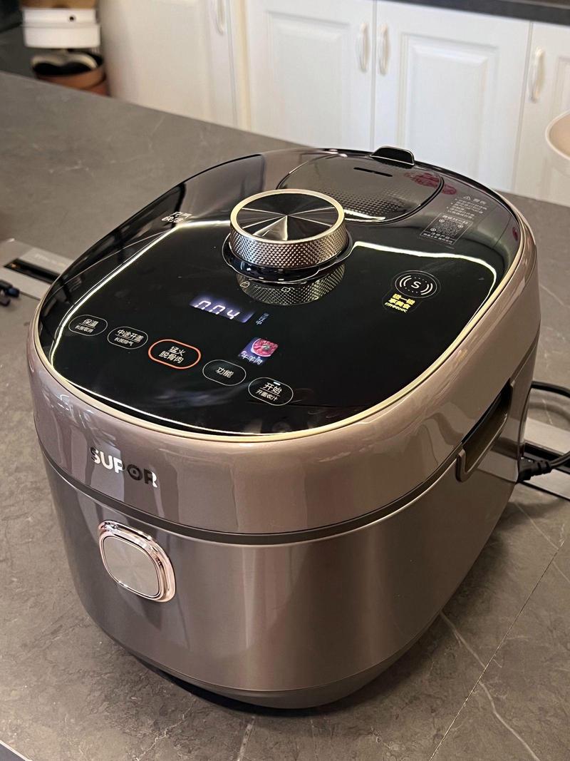 苏泊尔电压力锅坏了怎么修？-图3