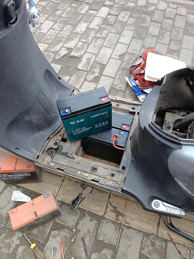 电瓶换极板修复技术真的靠谱吗？-图1