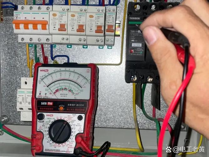 开关电源带电维修，关键检测点在哪？-图1