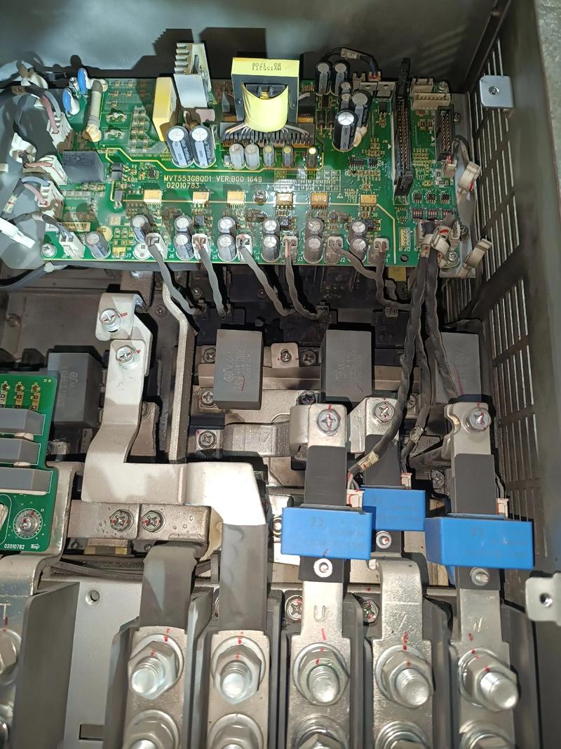 变频器电源电路维修视频，如何快速掌握？-图1