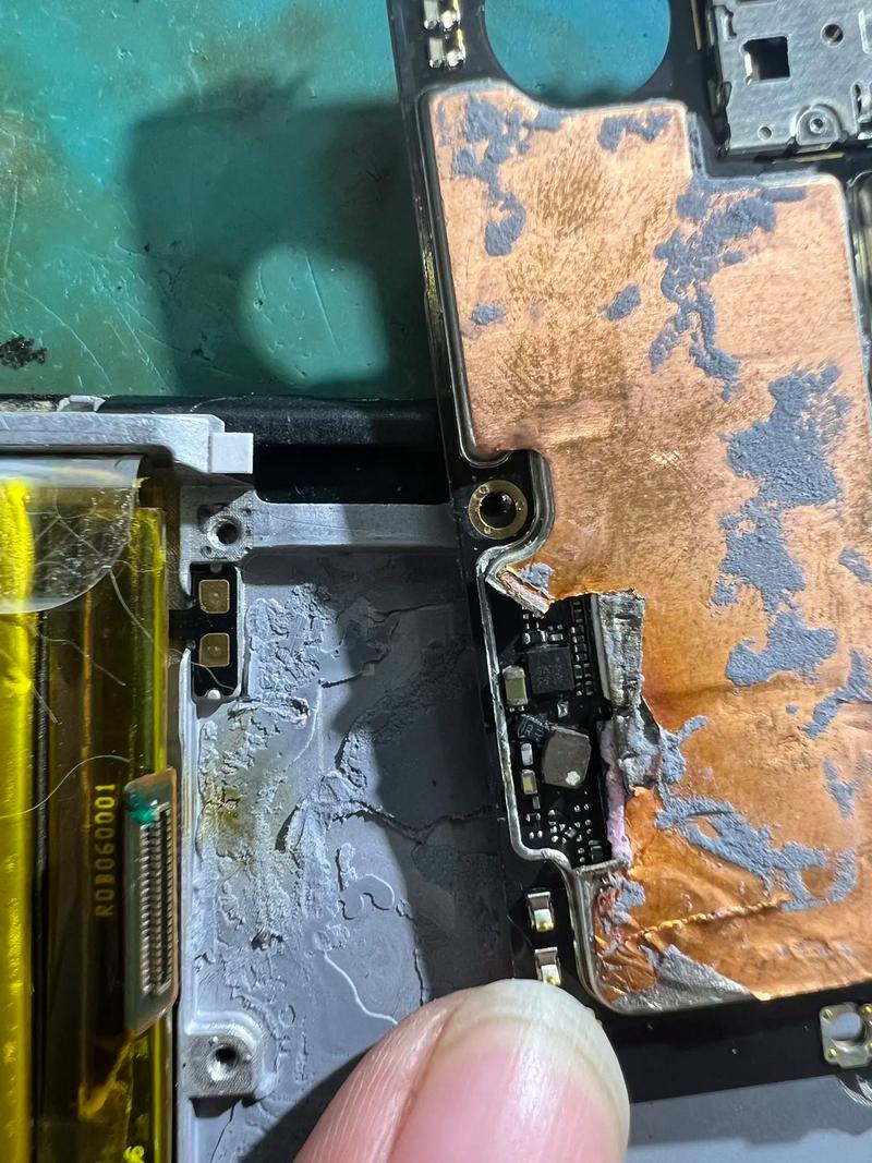 iPhone7电路维修哪里更靠谱？-图2