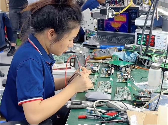 苏州哪里学电路板维修培训？-图1
