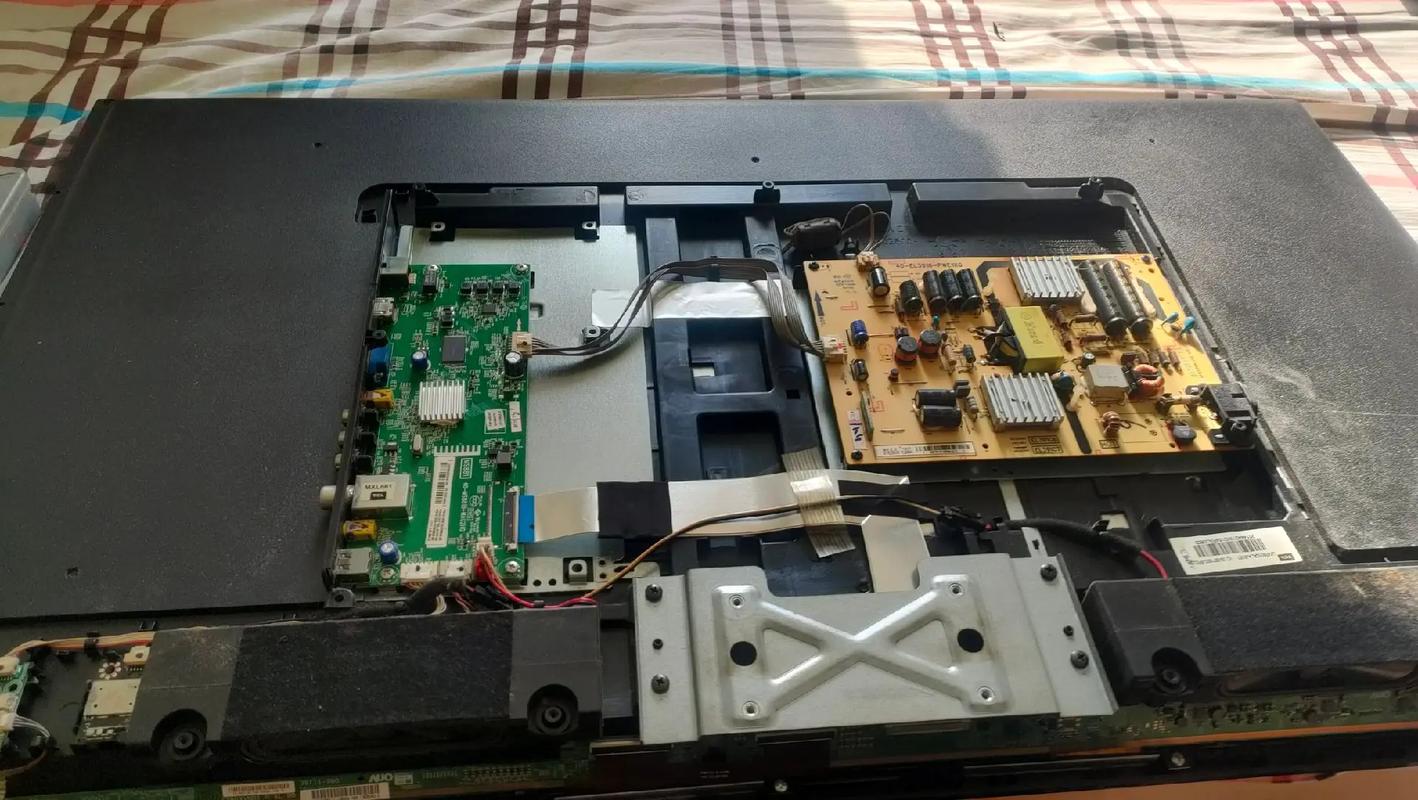 TCL32背光通病维修方法有哪些?-图2 TCL32背光通病维修方法有哪些?-图2