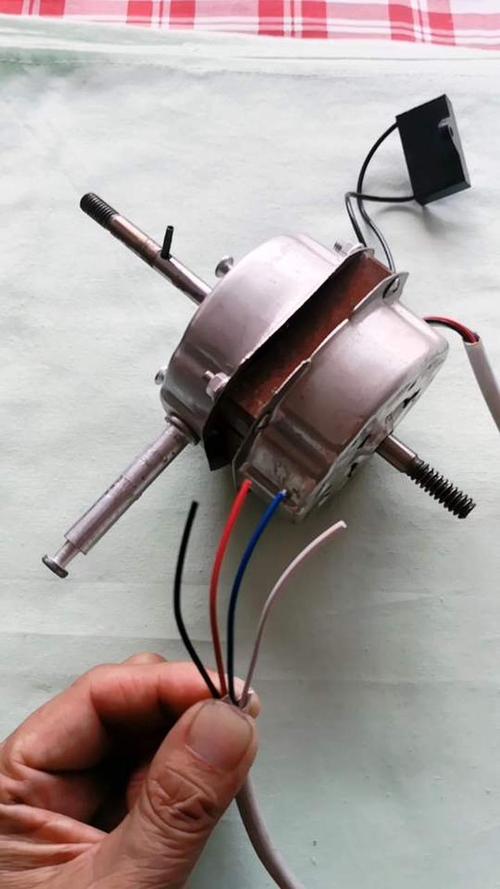 家用电风扇电机维修视频，自己能修吗？-图1