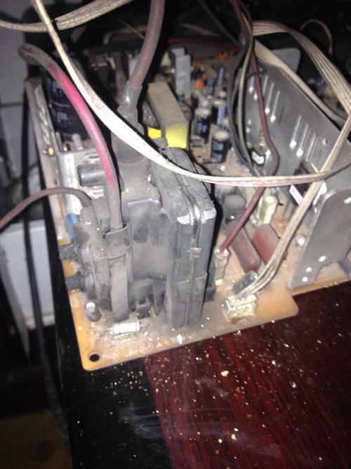 海尔电视高压包坏了怎么修？-图3