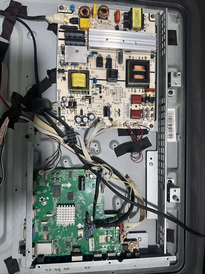 TCL 32K73电视维修，常见故障有哪些？-图1