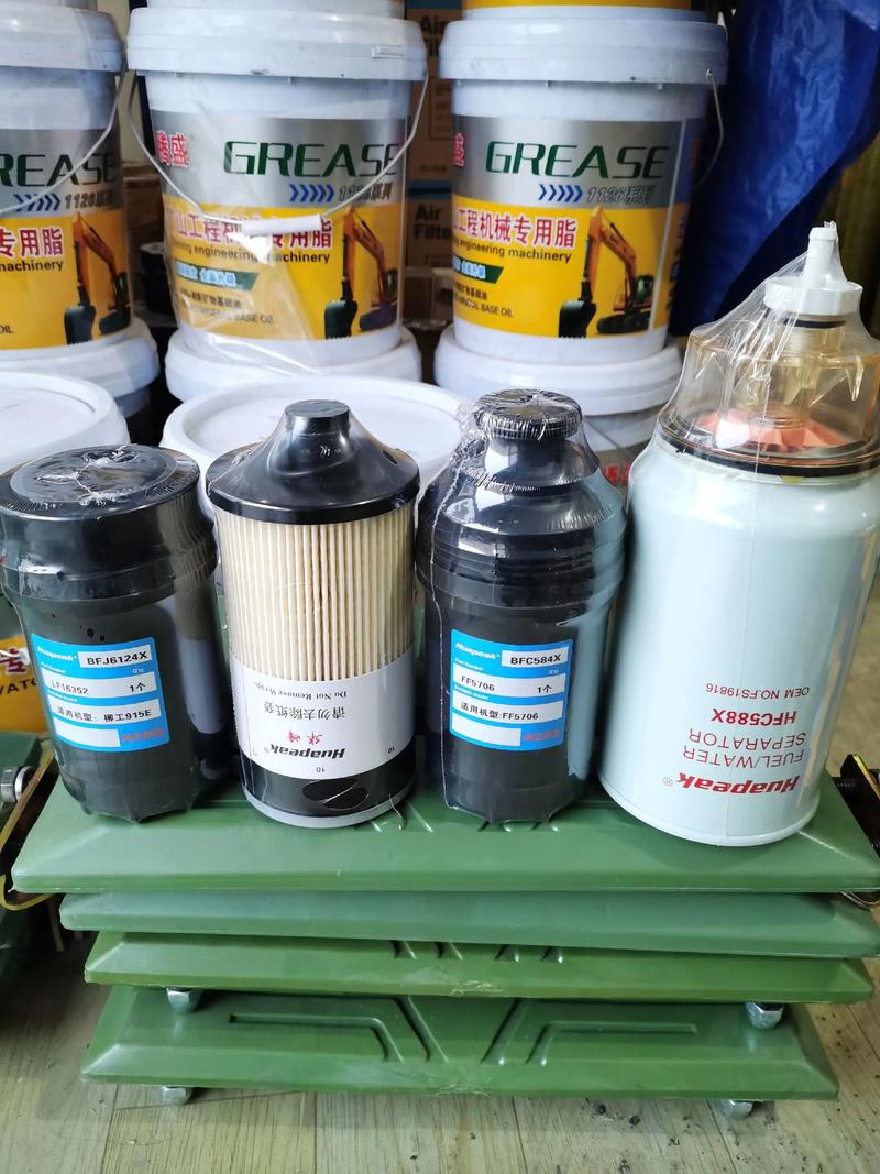 挖机滤芯品牌怎么选?-图3 挖机滤芯品牌怎么选?-图3