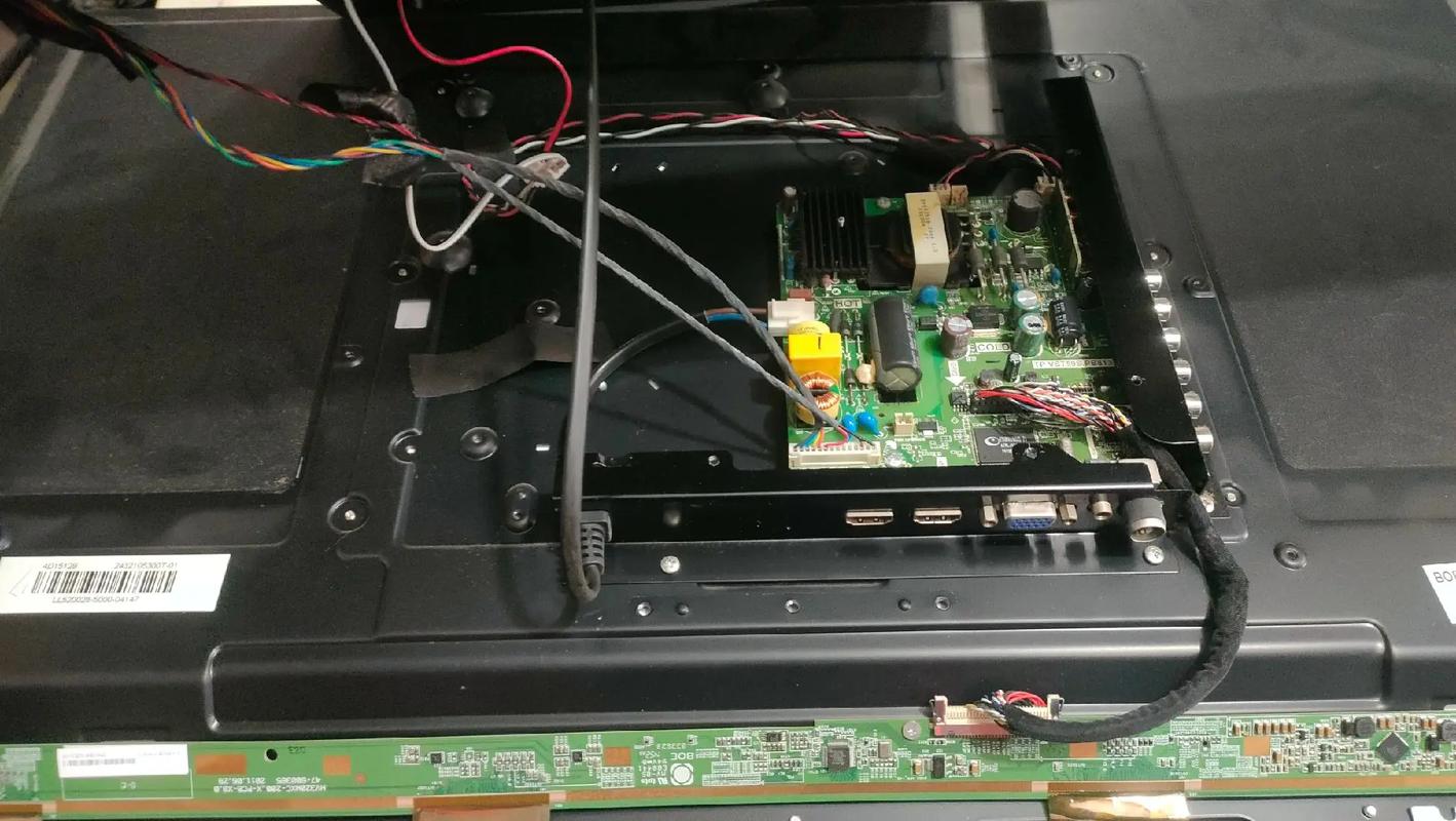 飞利浦CD机显示板坏了怎么修？-图2