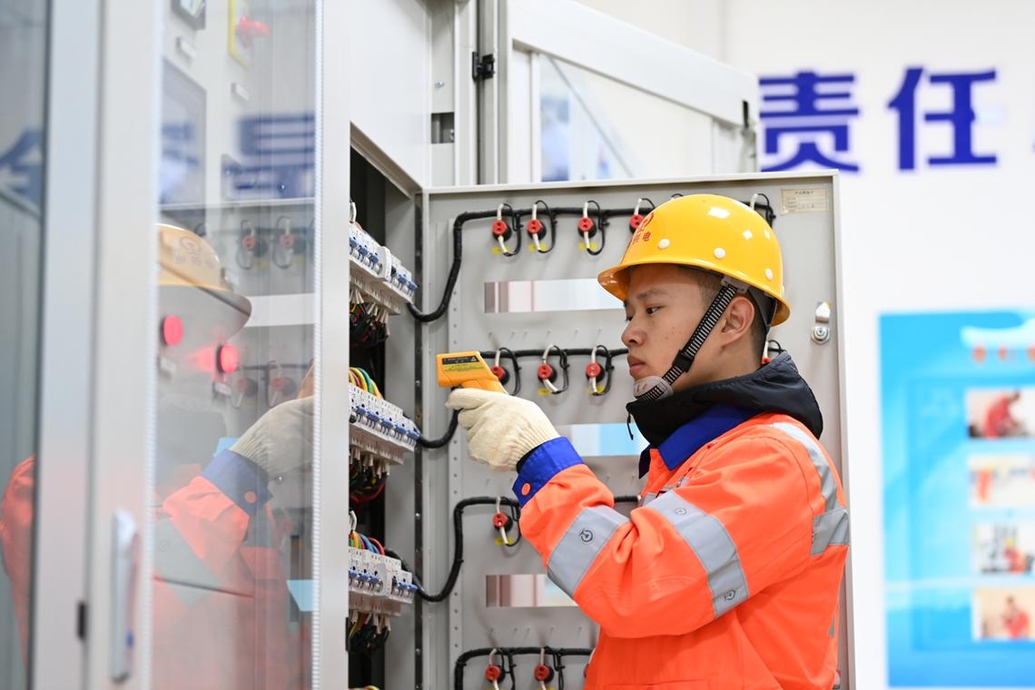 高级维修电工培训有哪些内容？-图3