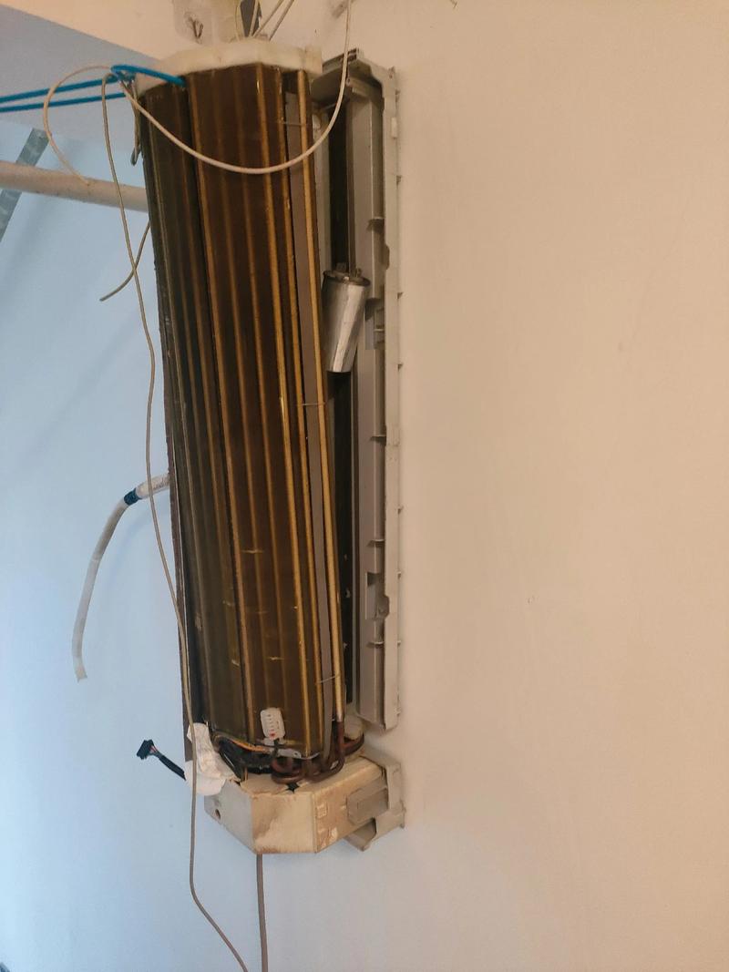 海尔空调挂机漏水维修图-图2