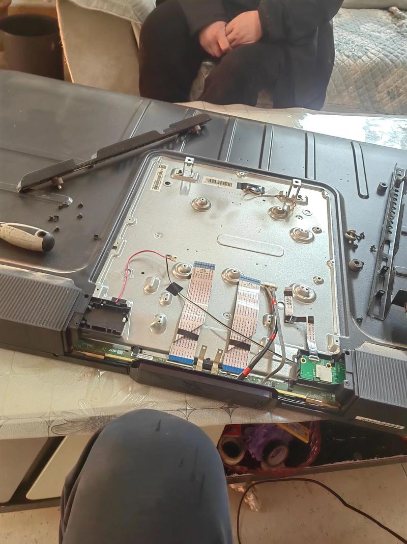 LED电压不稳定如何维修？-图1